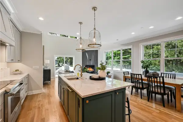 Luxury Harding Glen townhome in Glen Ellyn IL