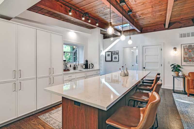 Luxury home addition design and construction by Rite-Way Custom Homes